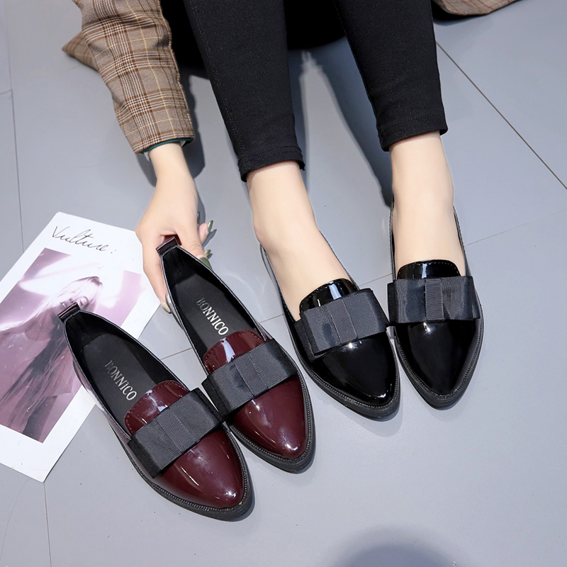Zapatos Planos de Piel Sintéti - Patent Leather Pump reseña y precio