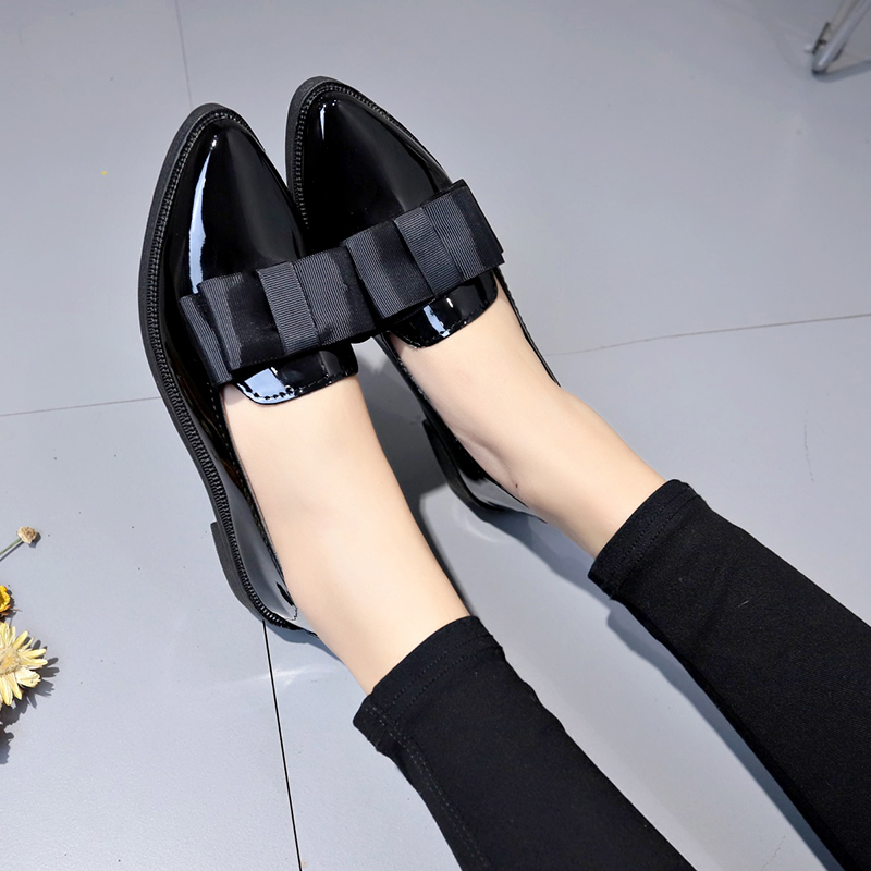 Zapatos Planos de Piel Sintéti - Patent Leather Pump reseña y precio