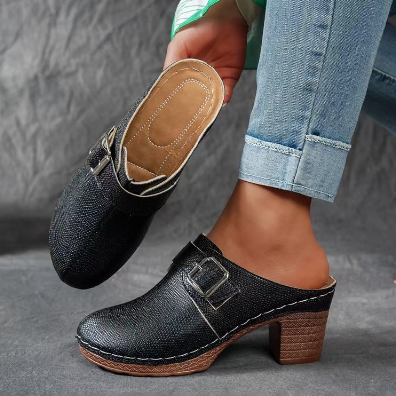 Zapatos de Tacón Alto de Charo - Patent Leather Pump reseña y precio