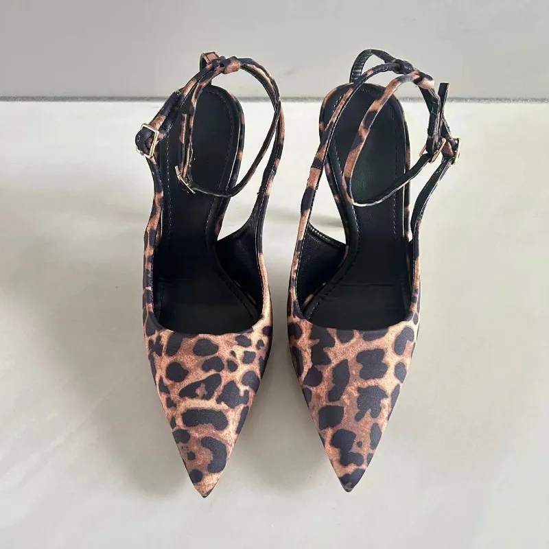 Zapatos de oficina con punta e - Women Shoes Zara reseña y precio